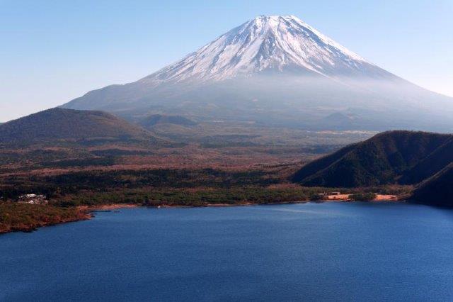 富士五湖からの富士山でんにゃ。見事なワンショットやそうな!
